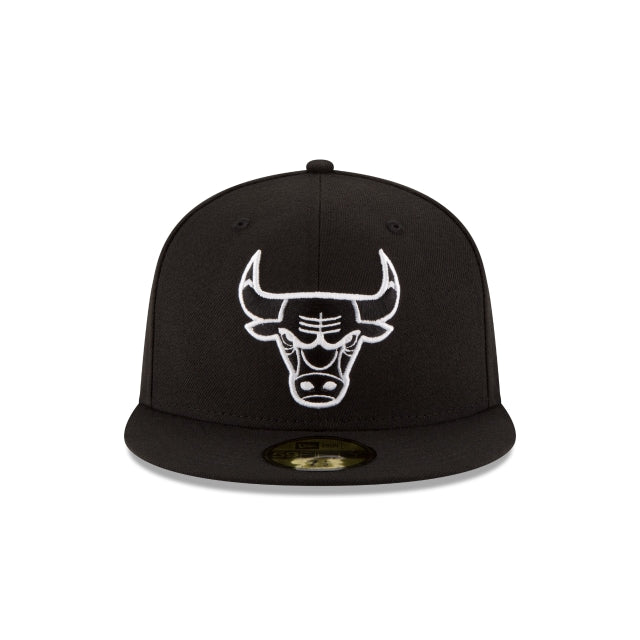 Chicago Bulls Black \u0026 White 59FIFTY Fitted