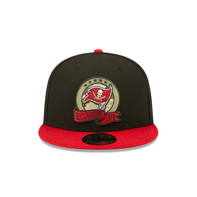Tampa Bay Buccaneers 2022 Salute to Service 9FIFTY Snapback