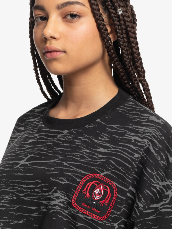 Quiksilver x Stranger Things Women's Upside Down Cropped T-Shirt