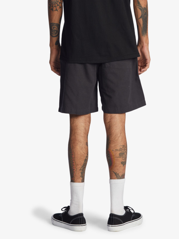 Taped Taxer 18.5" Shorts