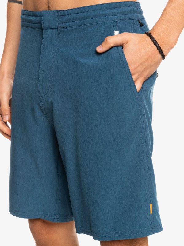 Waterman Suva Amphibian 20" Hybrid Shorts