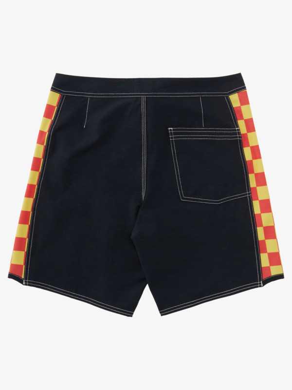 Quiksilver x Stranger Things Original Arch Surfer 18" Boardshorts