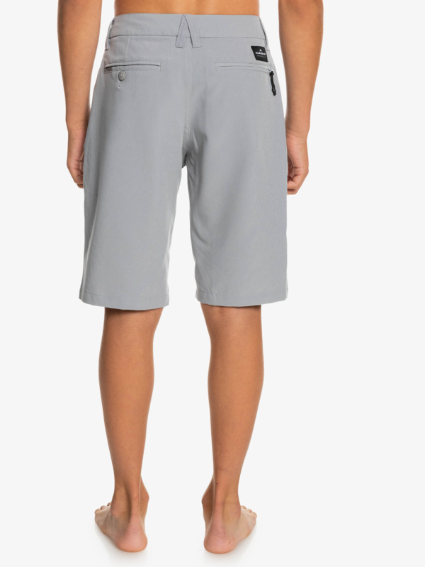 Boy's 8-16 Ocean Union Amphibian 19" Hybrid Shorts