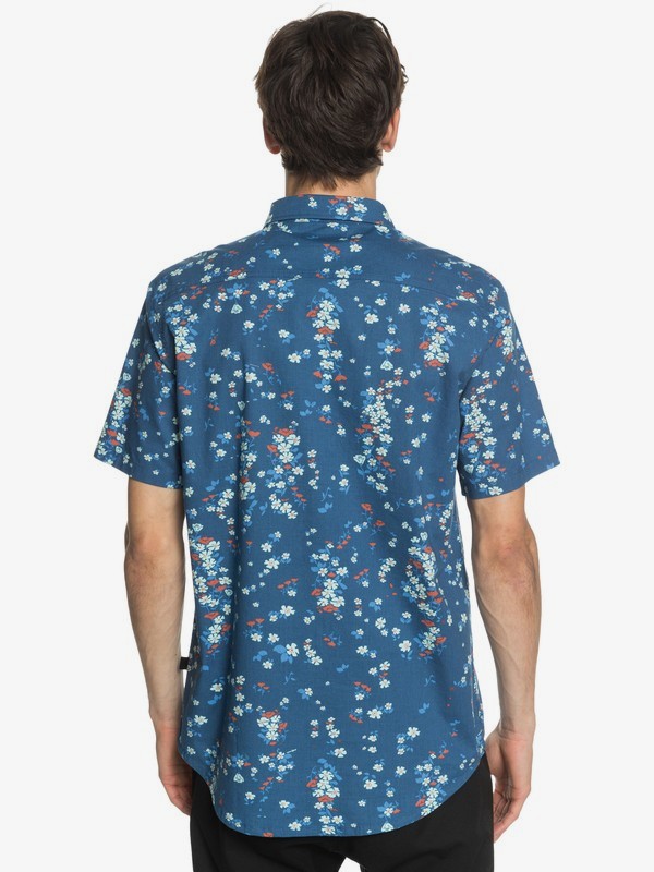 Tripping Daisy Short Sleeve Shirt