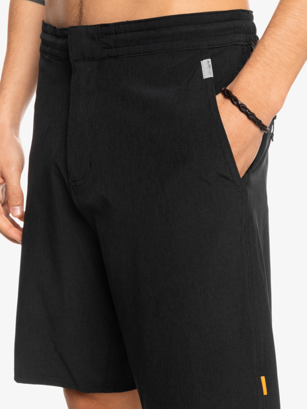 Waterman Suva Amphibian 20" Hybrid Shorts