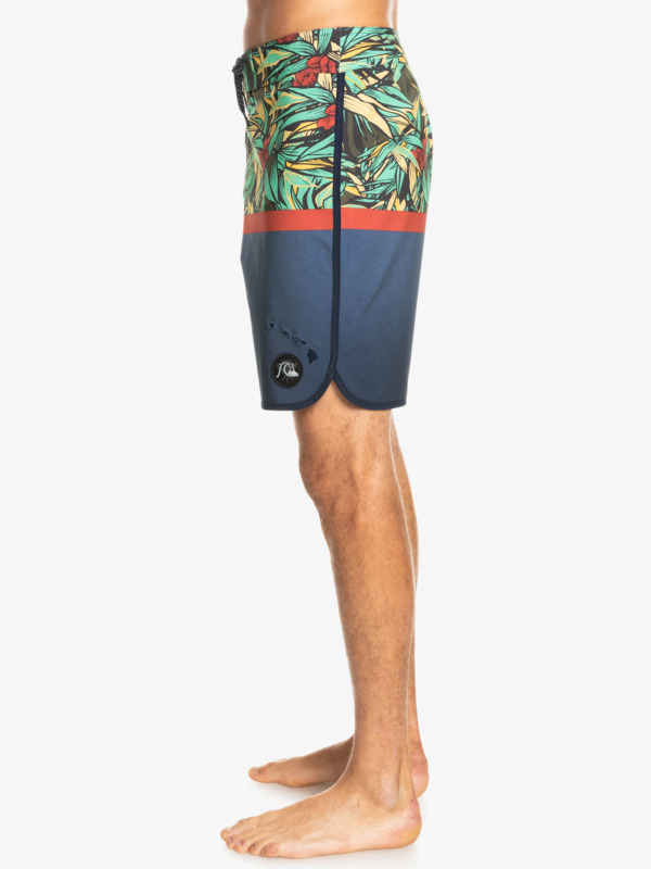 SurfSilk Divided Scallop 19" Boardshorts