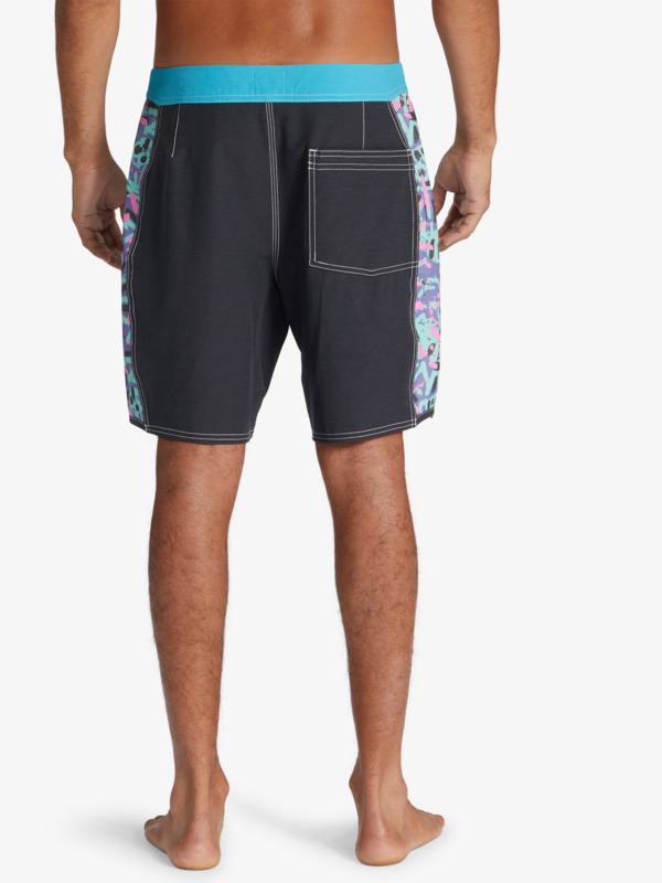 Quiksilver x Stranger Things Original Arch 1986 18" Boardshorts