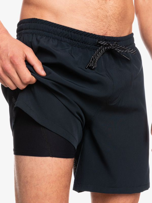 Omni Training 17" Volleys