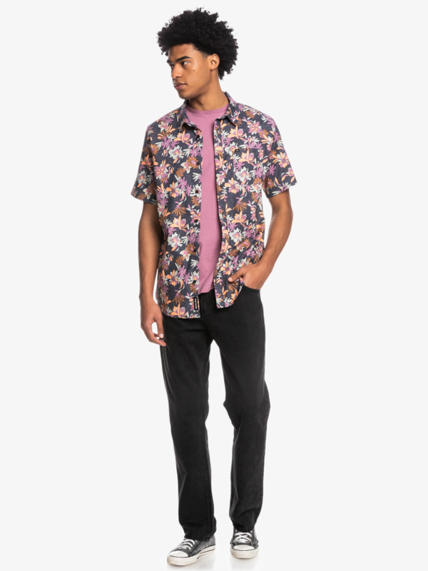Sunday Stroll Stretch Short Sleeve Shirt