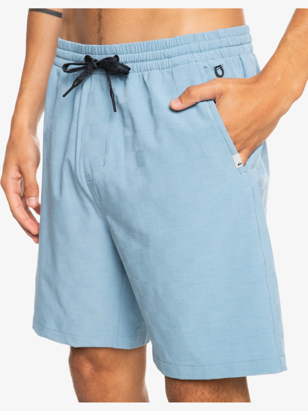 Elastic Checker 18" Amphibian Shorts