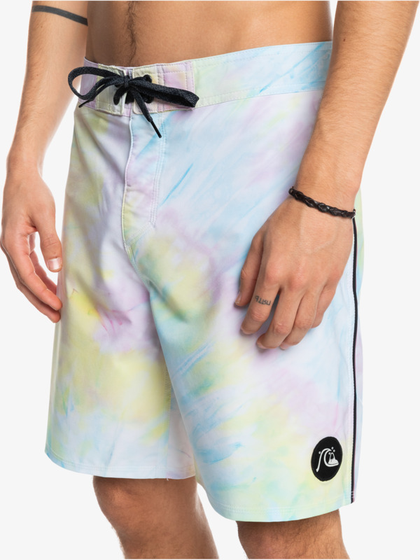 SurfSilk Piped 18" Boardshorts