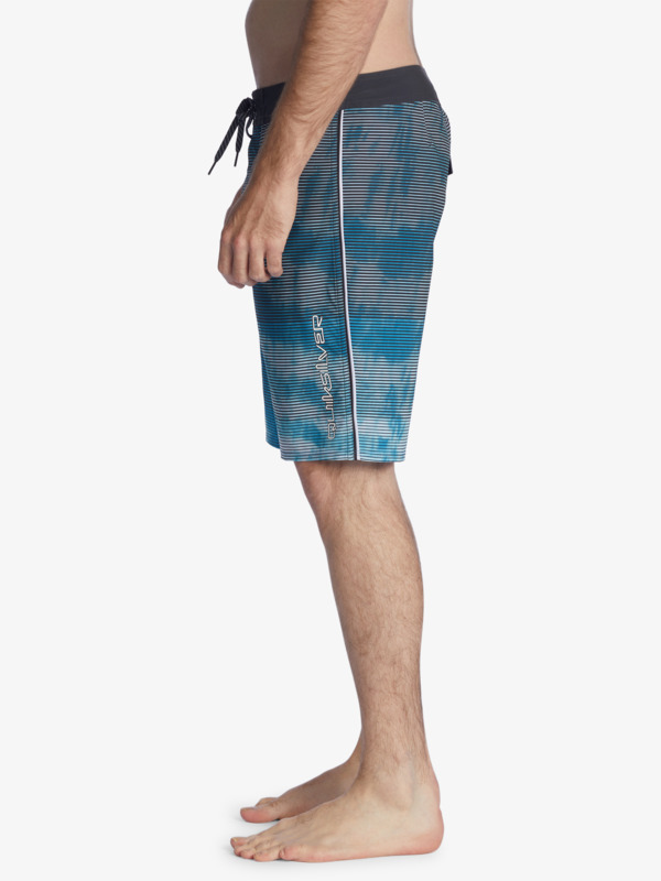 SurfSilk Massive 20" Boardshorts