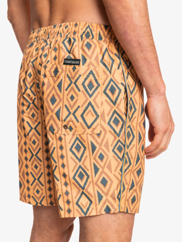 Engineered Scallop 17" Volleys