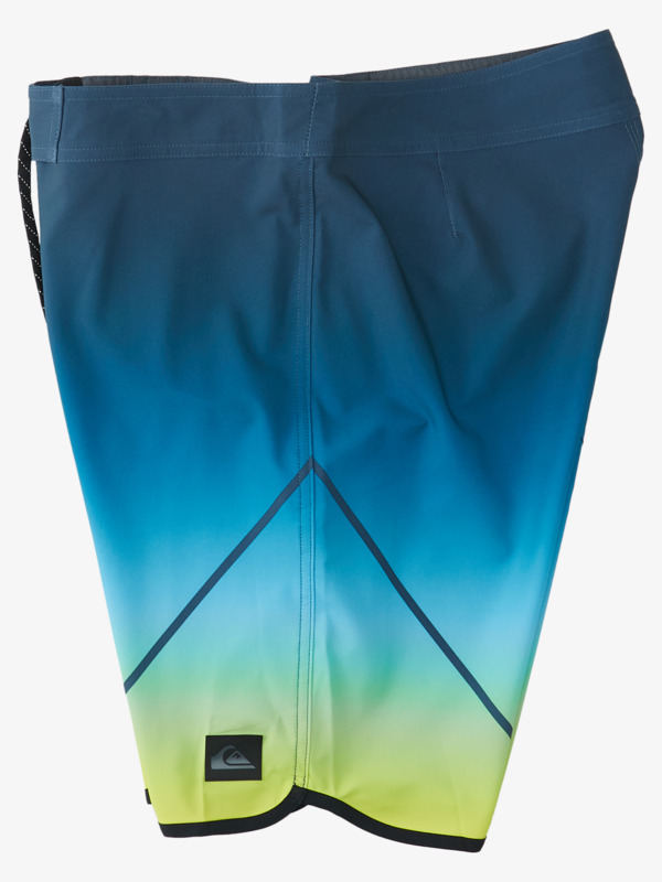 New Wave Stretch 19" Boardshorts