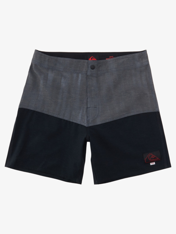 Quiksilver x Stranger Things Butt Logo 1986 17" Boardshorts