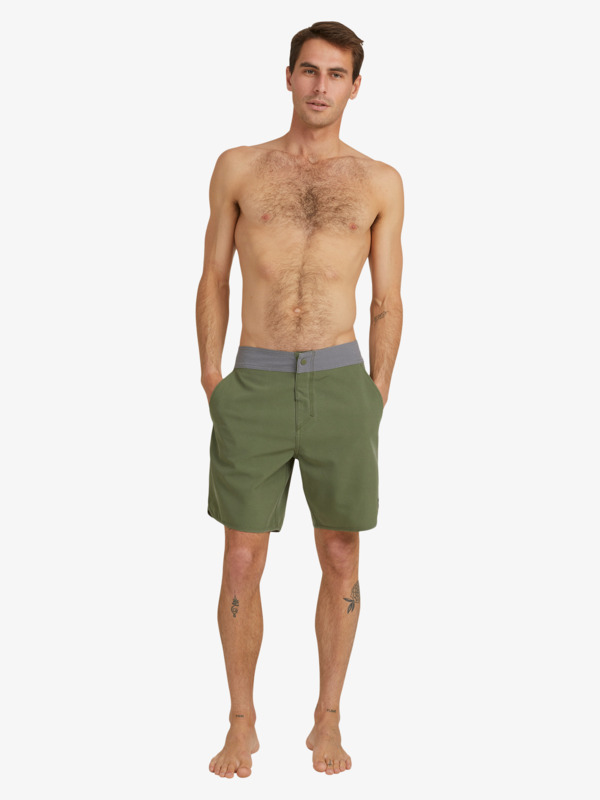 Guide 18" Hybrid Shorts