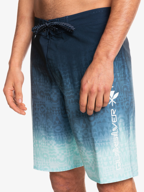 SurfSilk Hawaii Homegrown Faded 20" Boardshorts