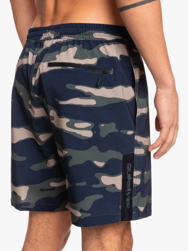 Omni Stretch 17" Volleys