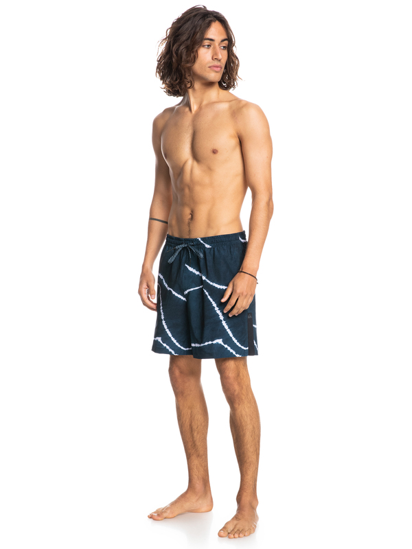 Omni Stretch 17" Volleys