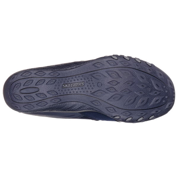 Skechers Women Relaxed Fit: Breathe Easy - Forever Young Navy