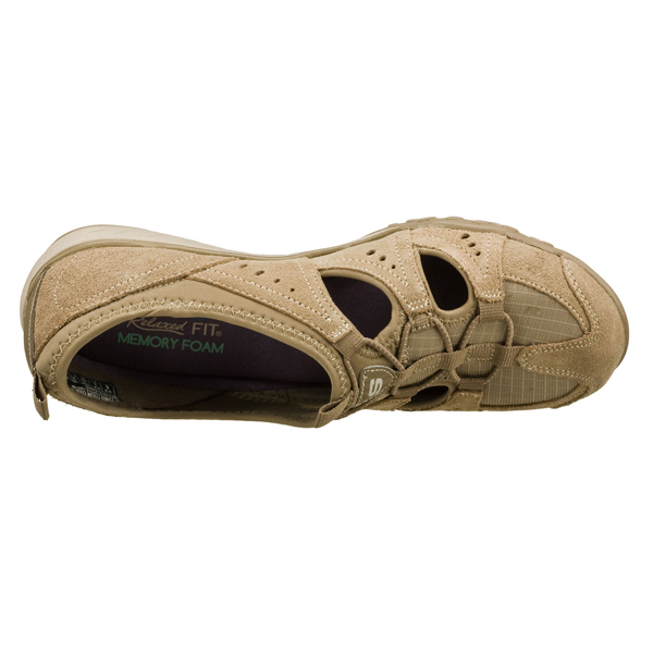 Skechers Women Relaxed Fit: Breathe Easy - Carefree Taupe