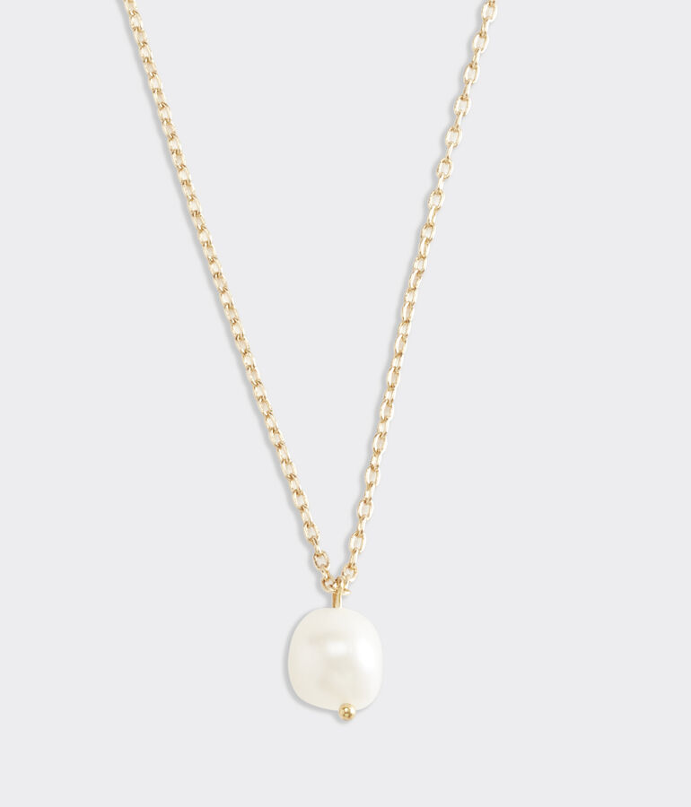 Dainty Pearl Necklace