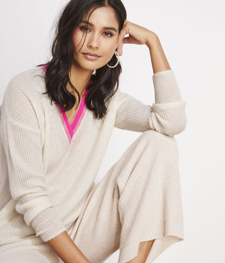 Seaspun Cashmere Pop V-Neck Sweater