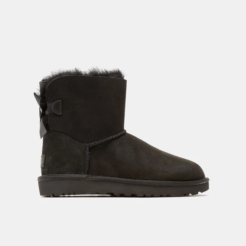 Ugg mini bailey bow boots II