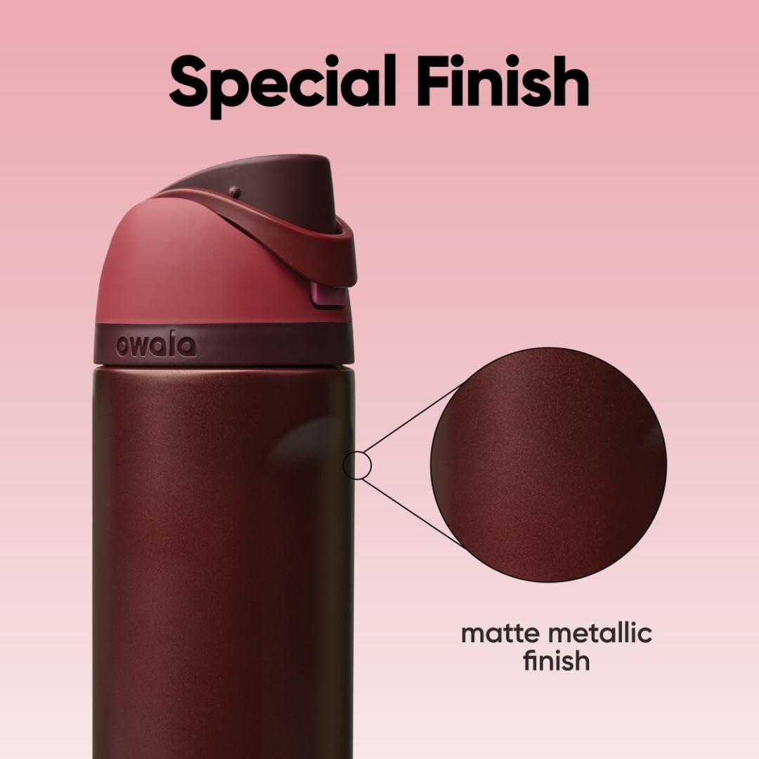 Owala FreeSip Insulated Stainless Steel Water Bottle with Straw, BPA-Free Sports Water Bottle, Great for Travel, 24 Oz, Denim