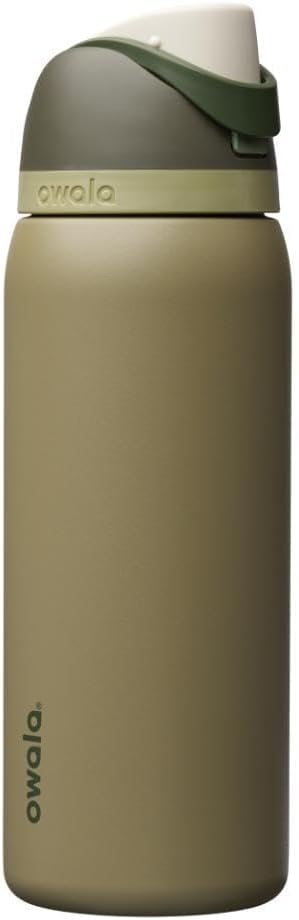 Owala FreeSip Insulated Stainless Steel Water Bottle with Straw, BPA-Free Sports Water Bottle, Great for Travel, 24 Oz, Denim