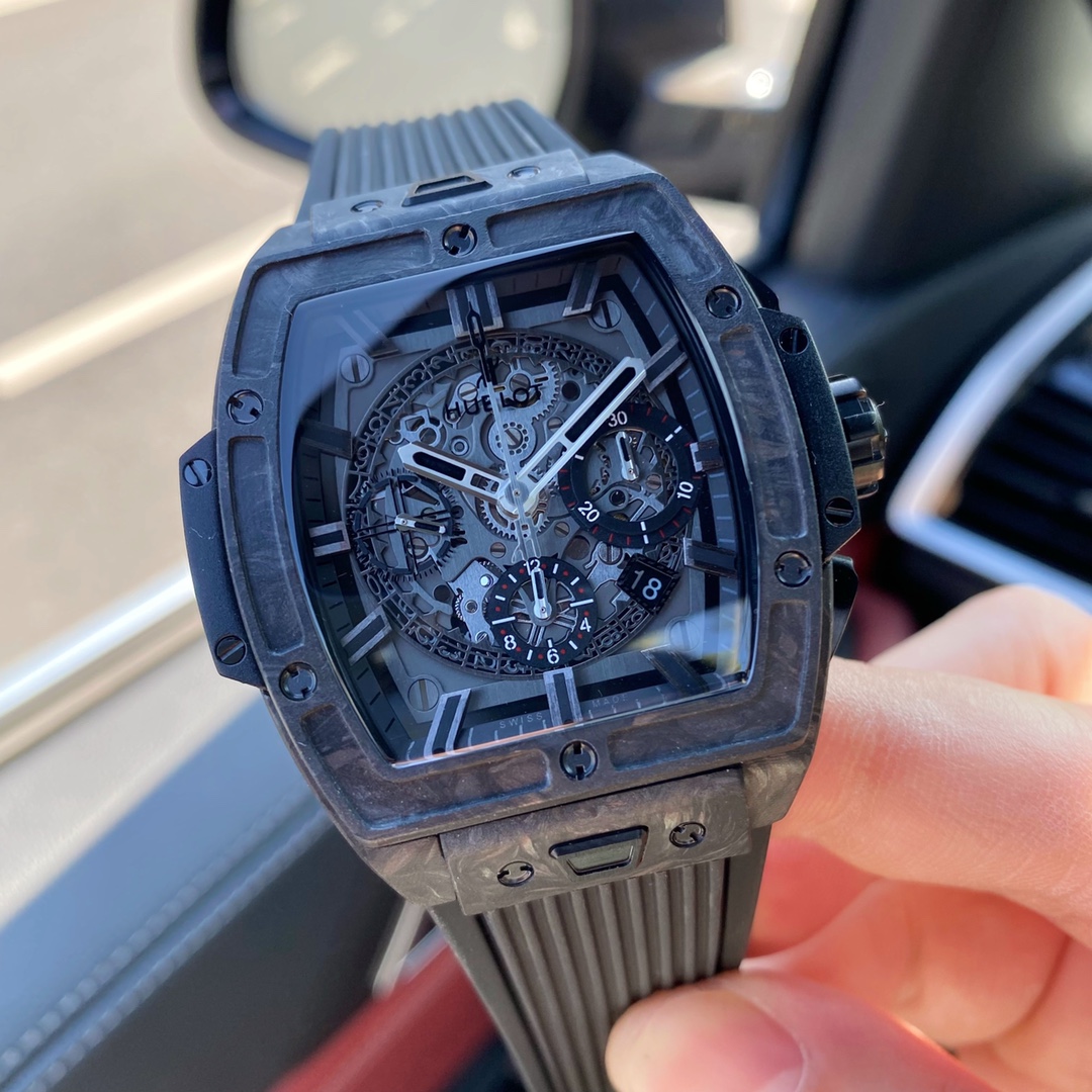 Hublot-Spirit of Big Bang Red Carbon Fiber Watch