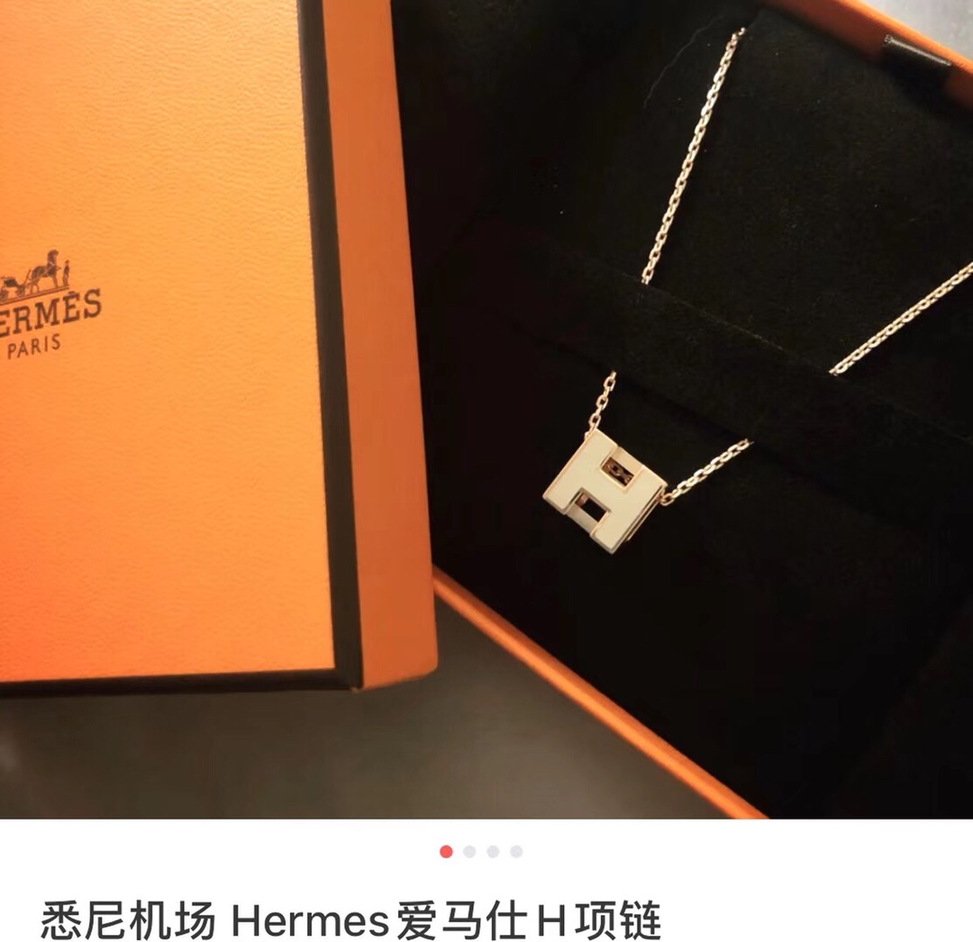 Hermes necklace