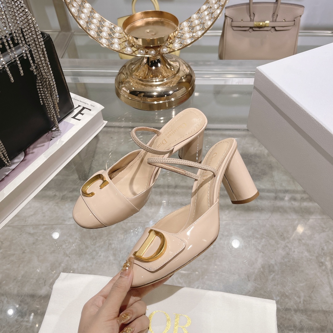 DIOR summer new bag head chunky sandals high heel model 7.5cm apricot