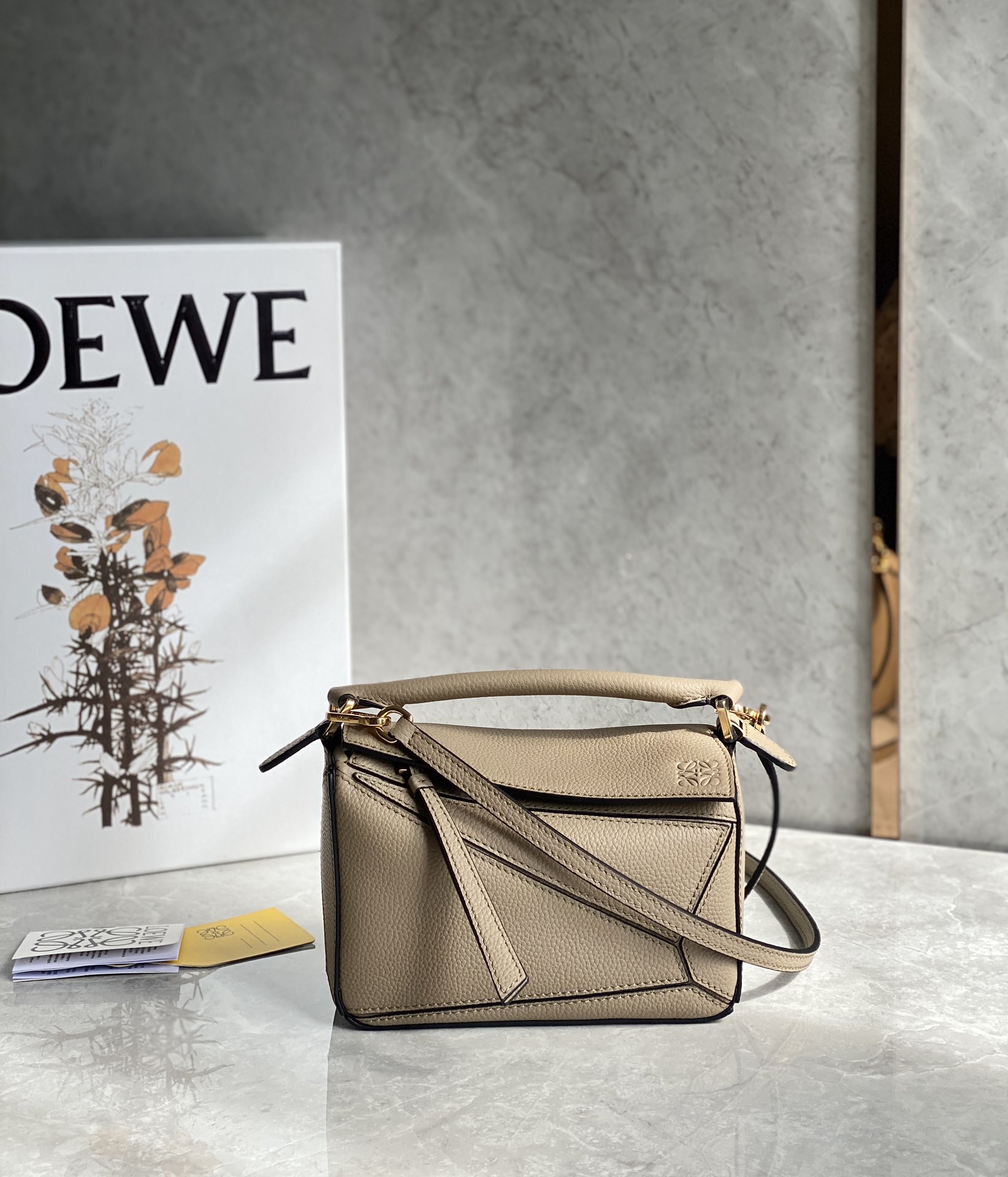 LOEWE  Nano puzzle