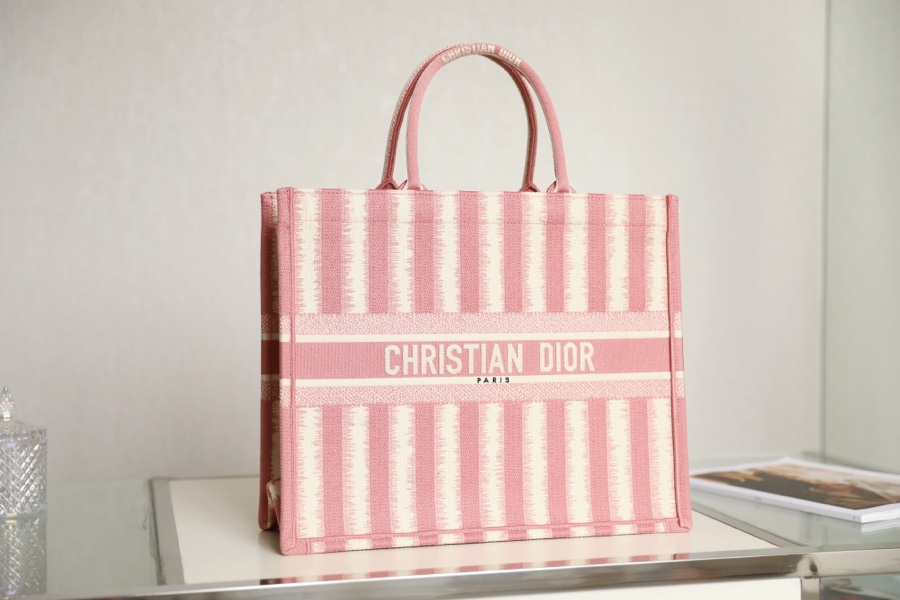 DIOR TOTE striped pink