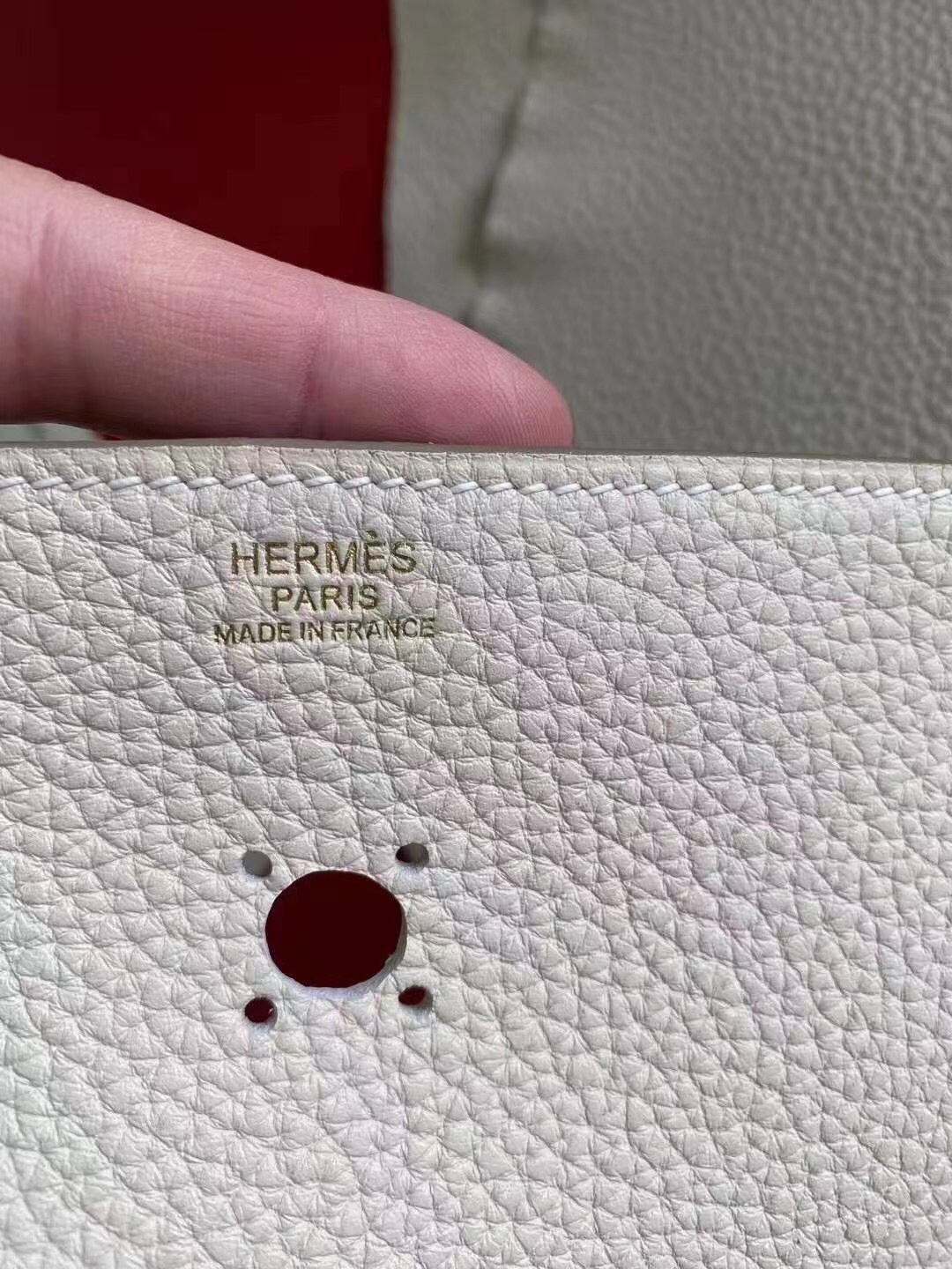 Hermes bag making process：About hot stamping We insist on using the original process