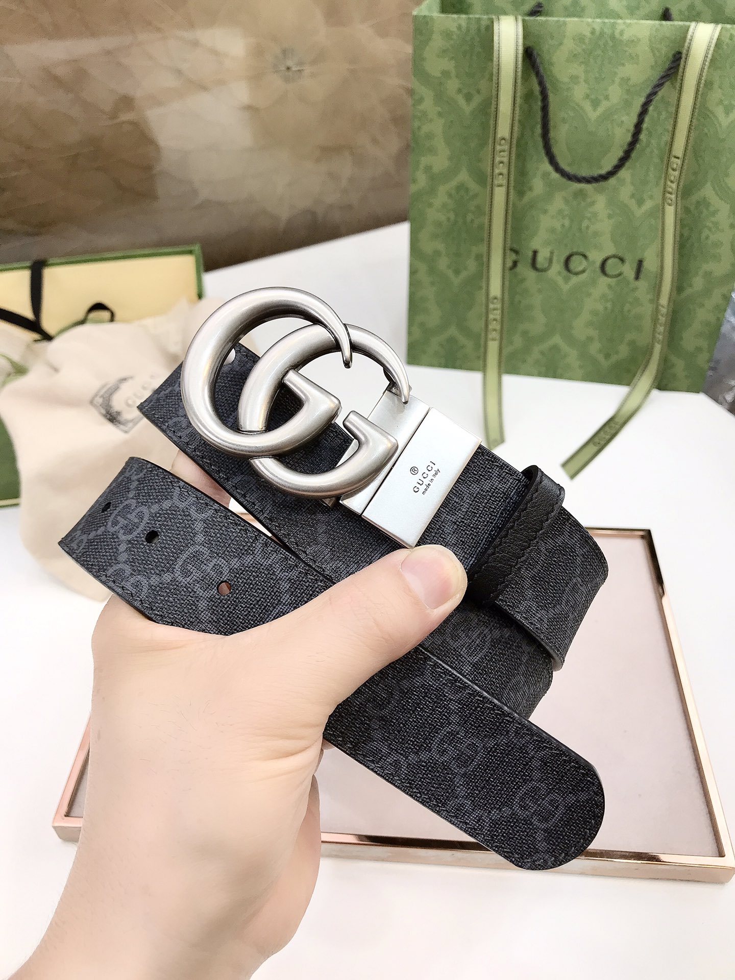 GUCCI Supreme canvas