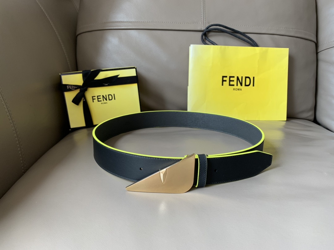 FENDI new embroidery    belt ✌️FF pattern wide belt