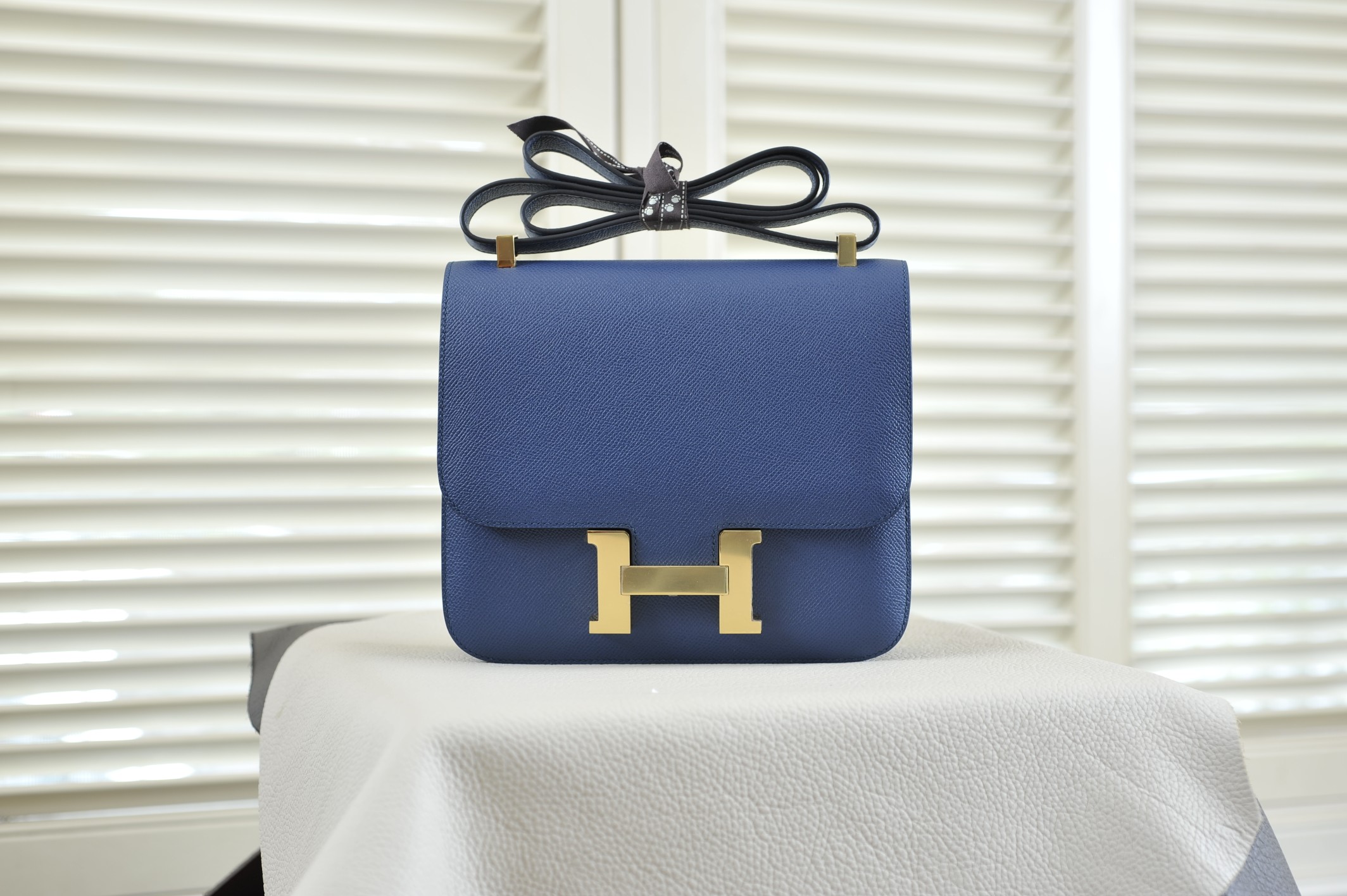 Kangkang 24 deep blue gold buckle epsom leather