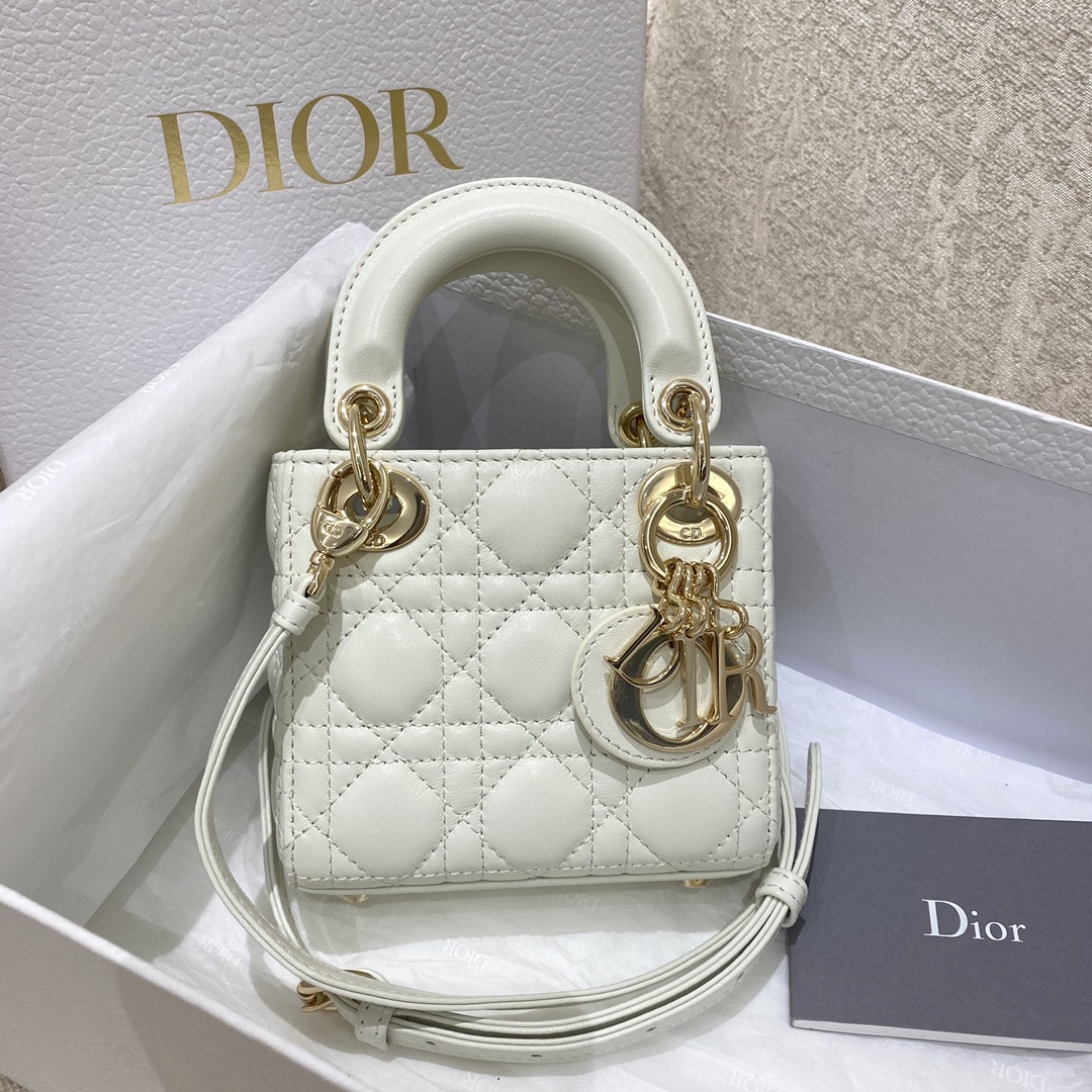 Dior Lady's new micro collection