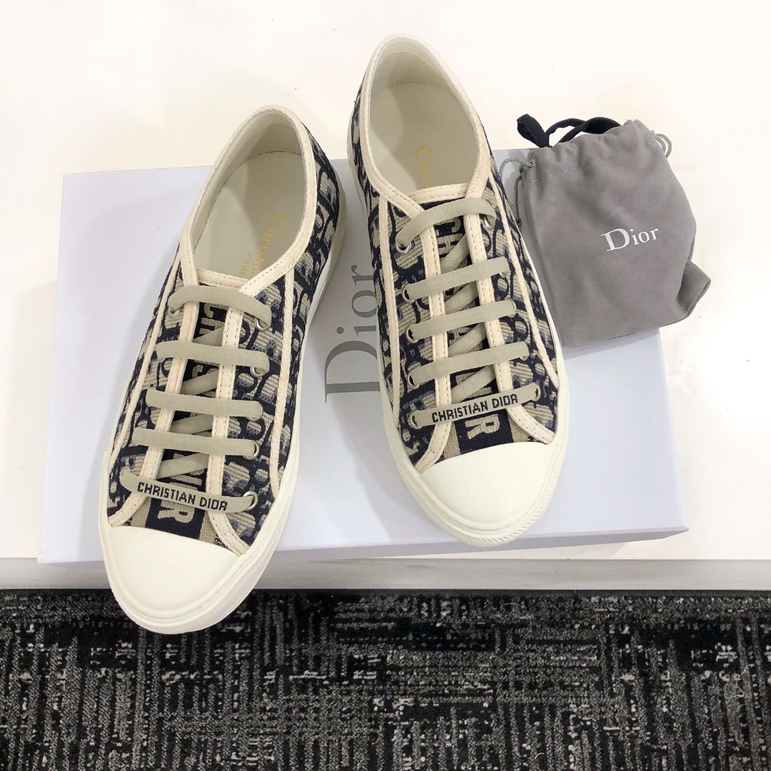 DIOR Antique Collection Blue letters Full electric embroidery Water-dyed sheepskin lining Private moulded outsole