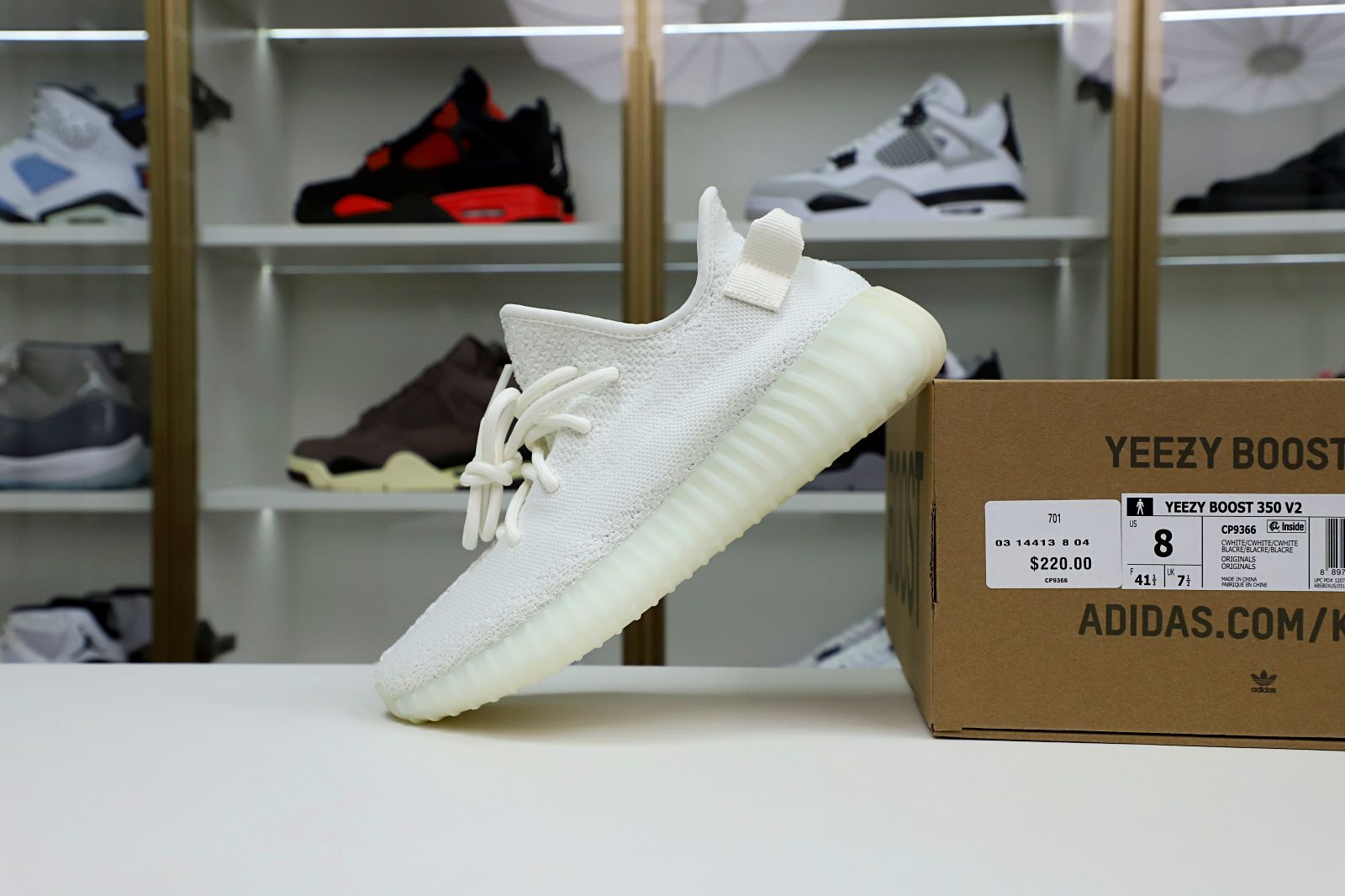 YEEZY BOOST 350 V2 CREAM WHITE / TRIPLE WHITE