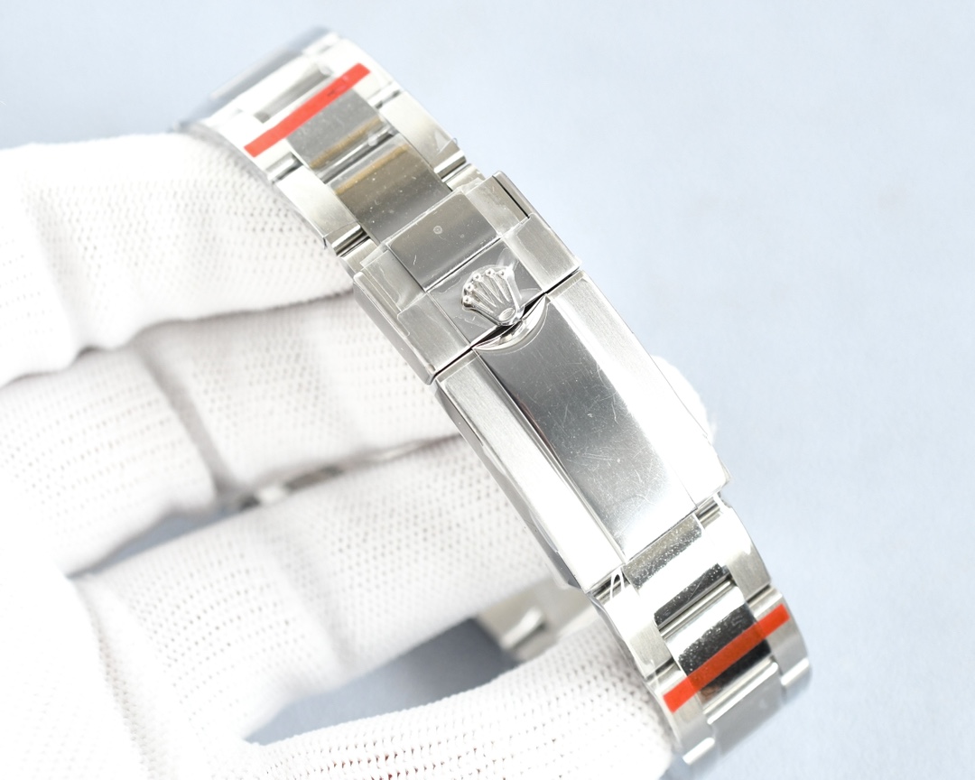 Rolex Greenwich-Master GMT V4 Black and Green Ceramic Bezel