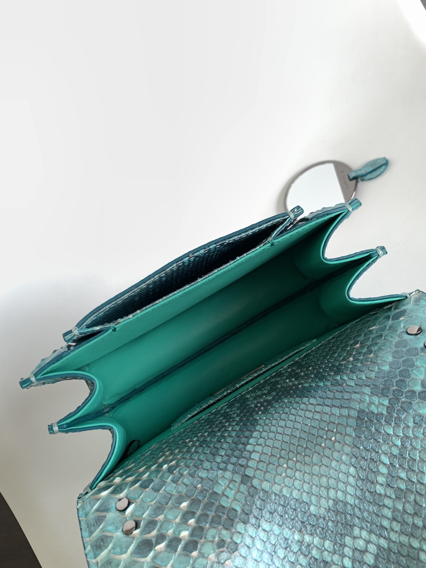 BVLGARI   SERPENTI FOREVER