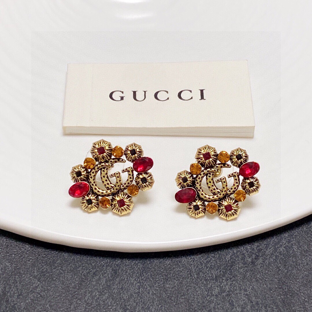 𝐆𝐮𝐜𝐜𝐢 Double G Stud Earrings