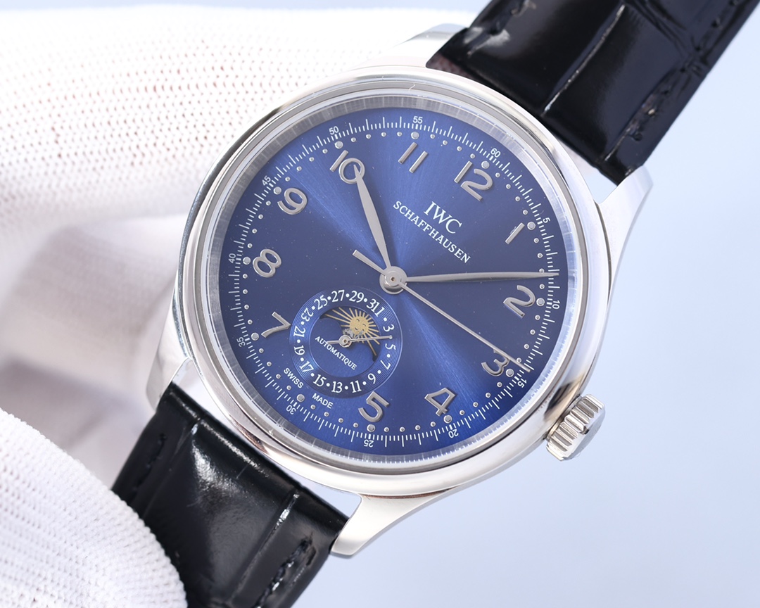 IWC- Portuguese IW390704 with Cal. 89361 chronograph movement Superluminova