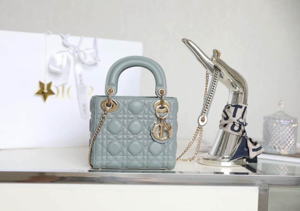 Lady haze blue vine checkered lacquered GR original sheepskin mini Three compartments