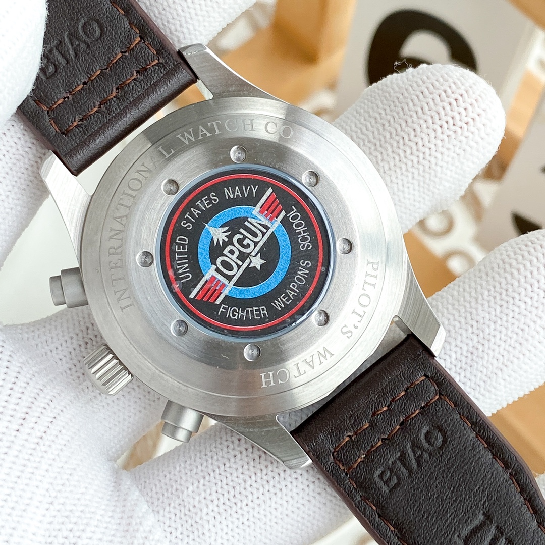 IWC- Fine men's watches Fully automatic mechanical movement, top 316 steel case and strap