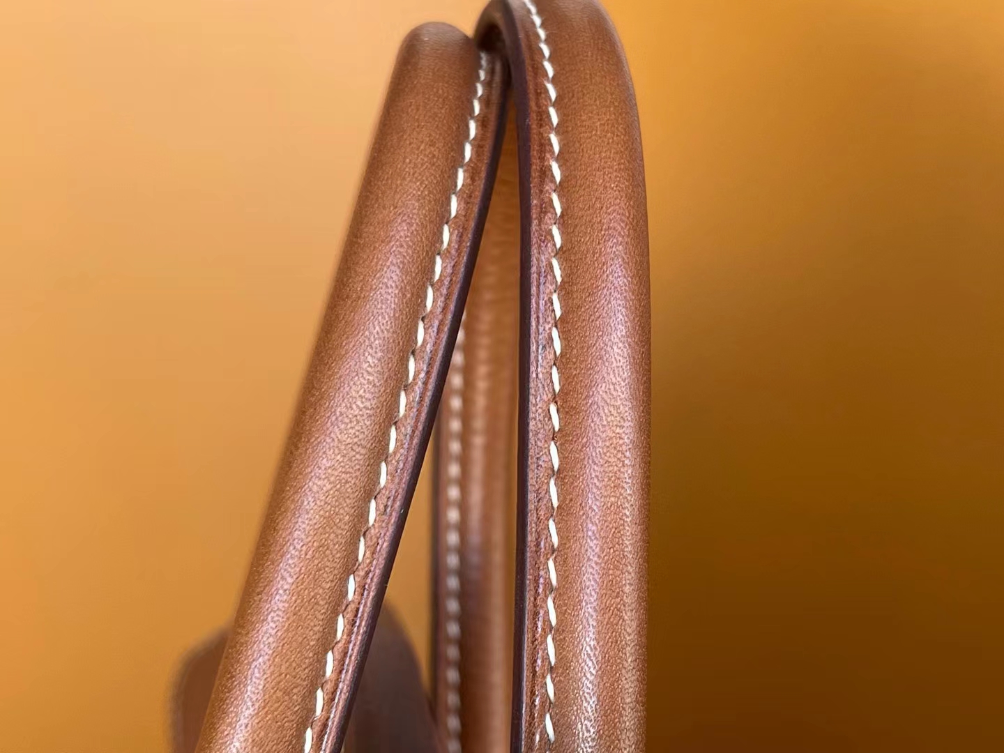 Birkin 25/30 Golden Brown Fubao leather is also the pelleted saddle leather