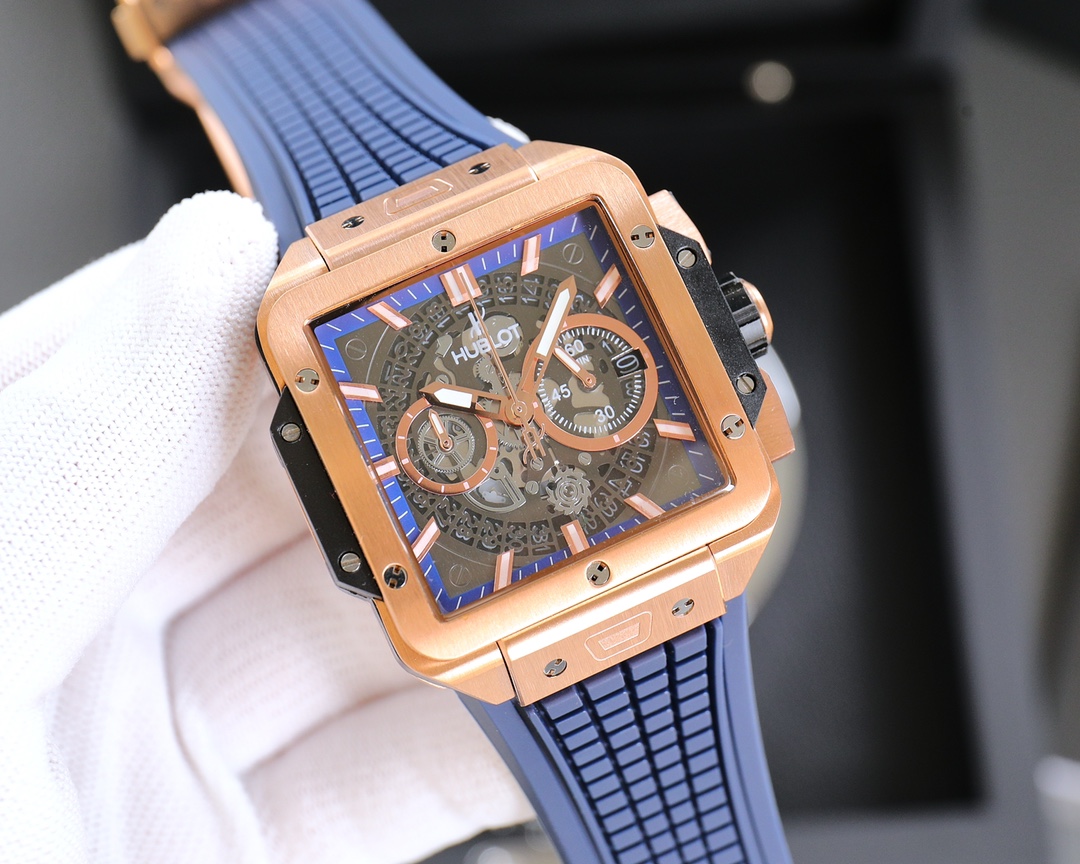 Hublot. BIG BANG Collection